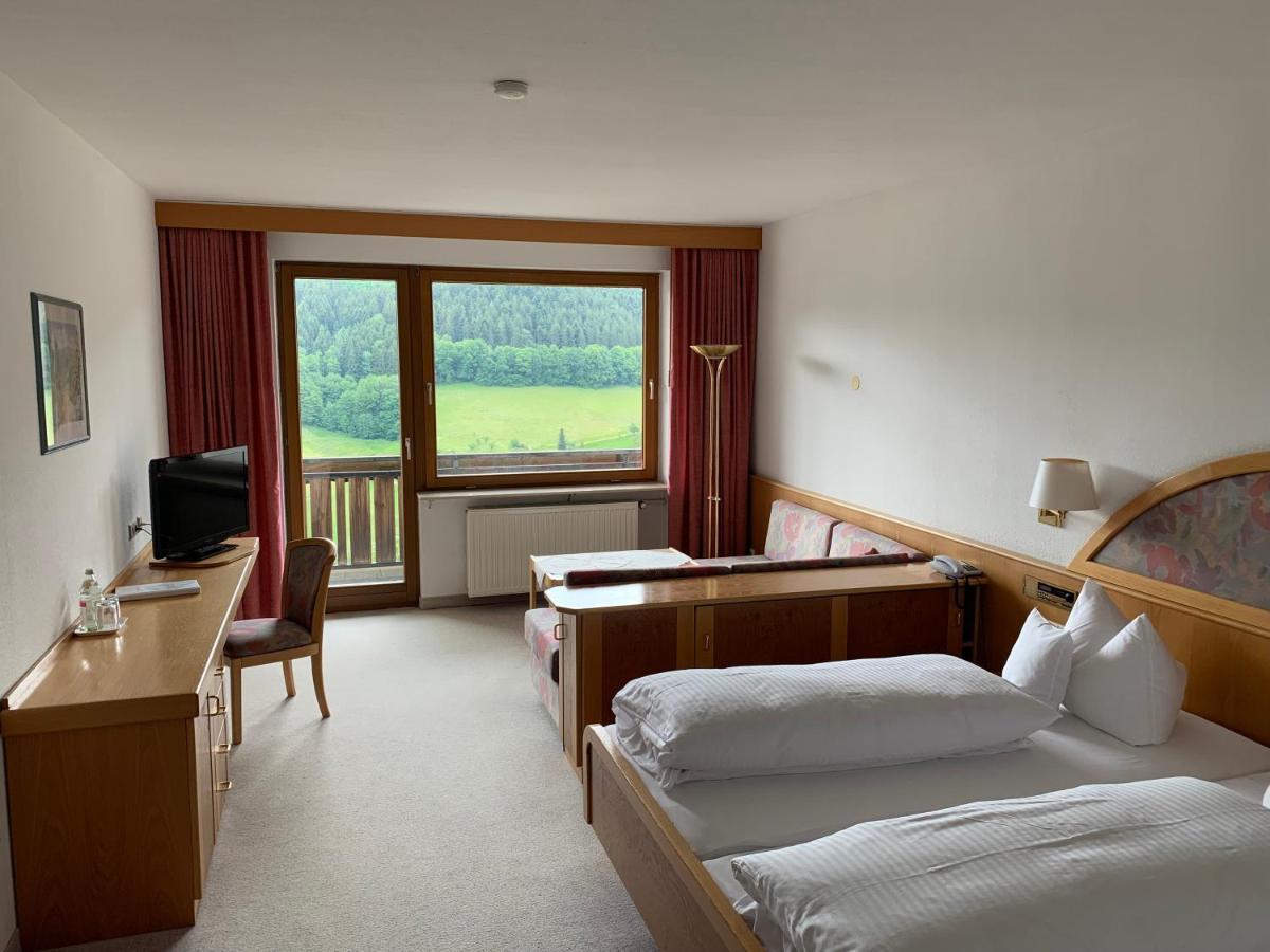 Hotel Schauinsland บาด ปีเตอร์สตัล กรีสบาค ภายนอก รูปภาพ