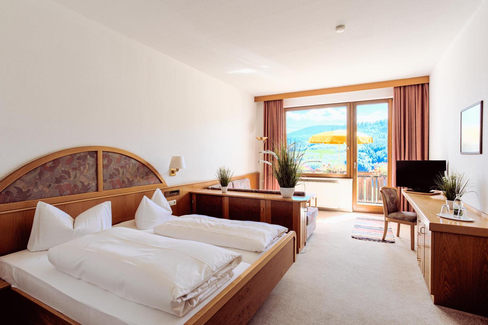 Hotel Schauinsland บาด ปีเตอร์สตัล กรีสบาค ภายนอก รูปภาพ