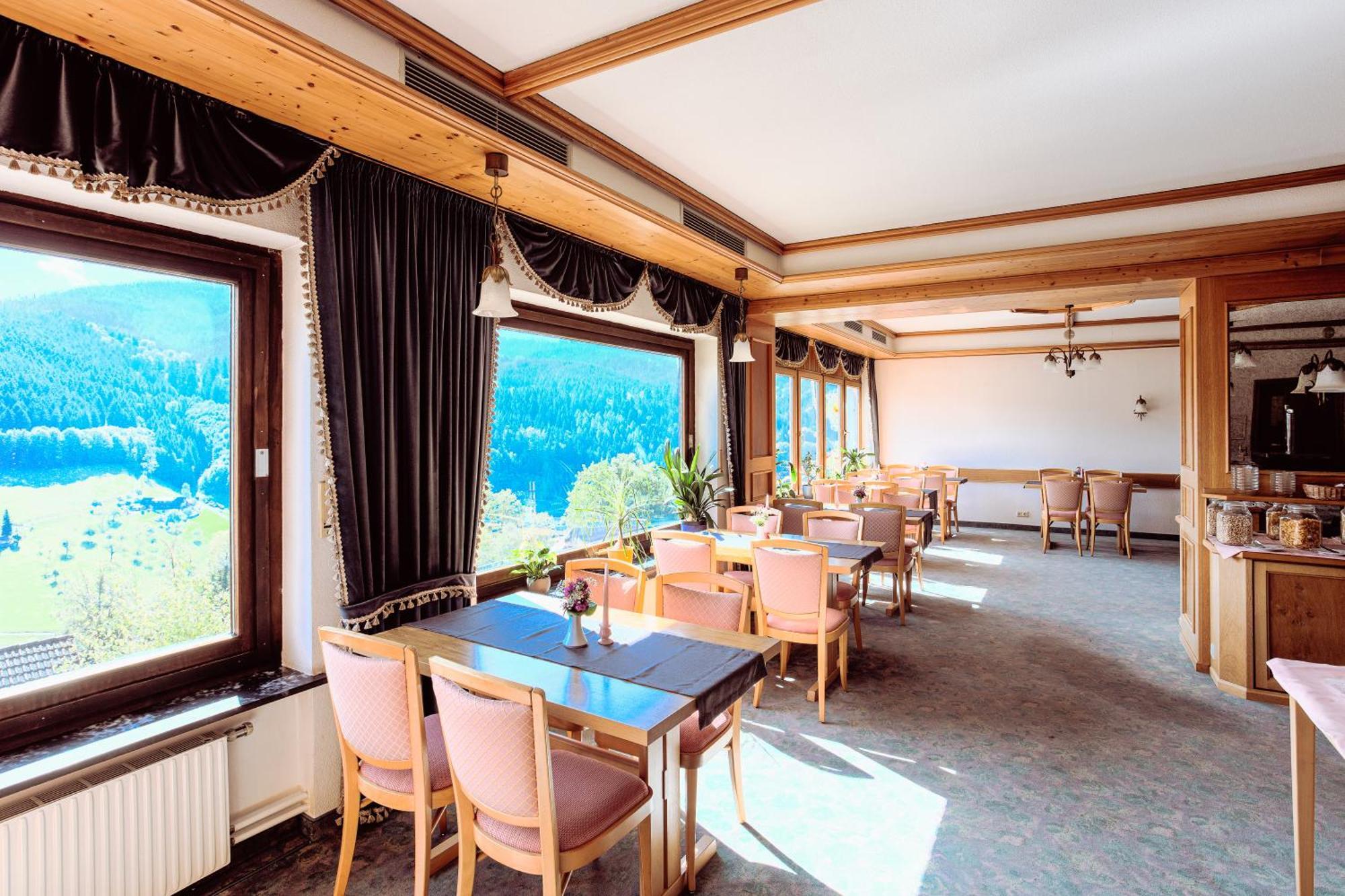 Hotel Schauinsland บาด ปีเตอร์สตัล กรีสบาค ภายนอก รูปภาพ